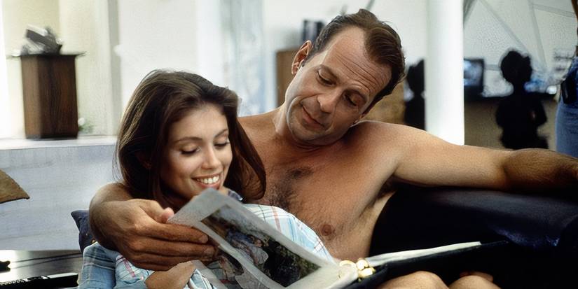 'Color of Night' (1994) Bruce Willis and Jane March, canoodling