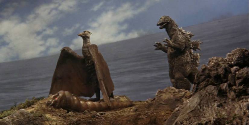 Ghidorah, the Three-Headed Monster - 1964 (1)