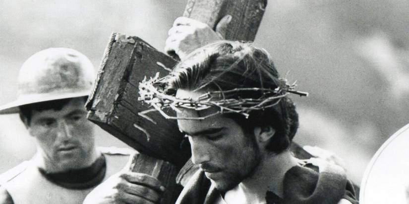 Enrique Irazoqui as Jesus Christ carrying his cross in 'The Gospel According to St. Matthew.'