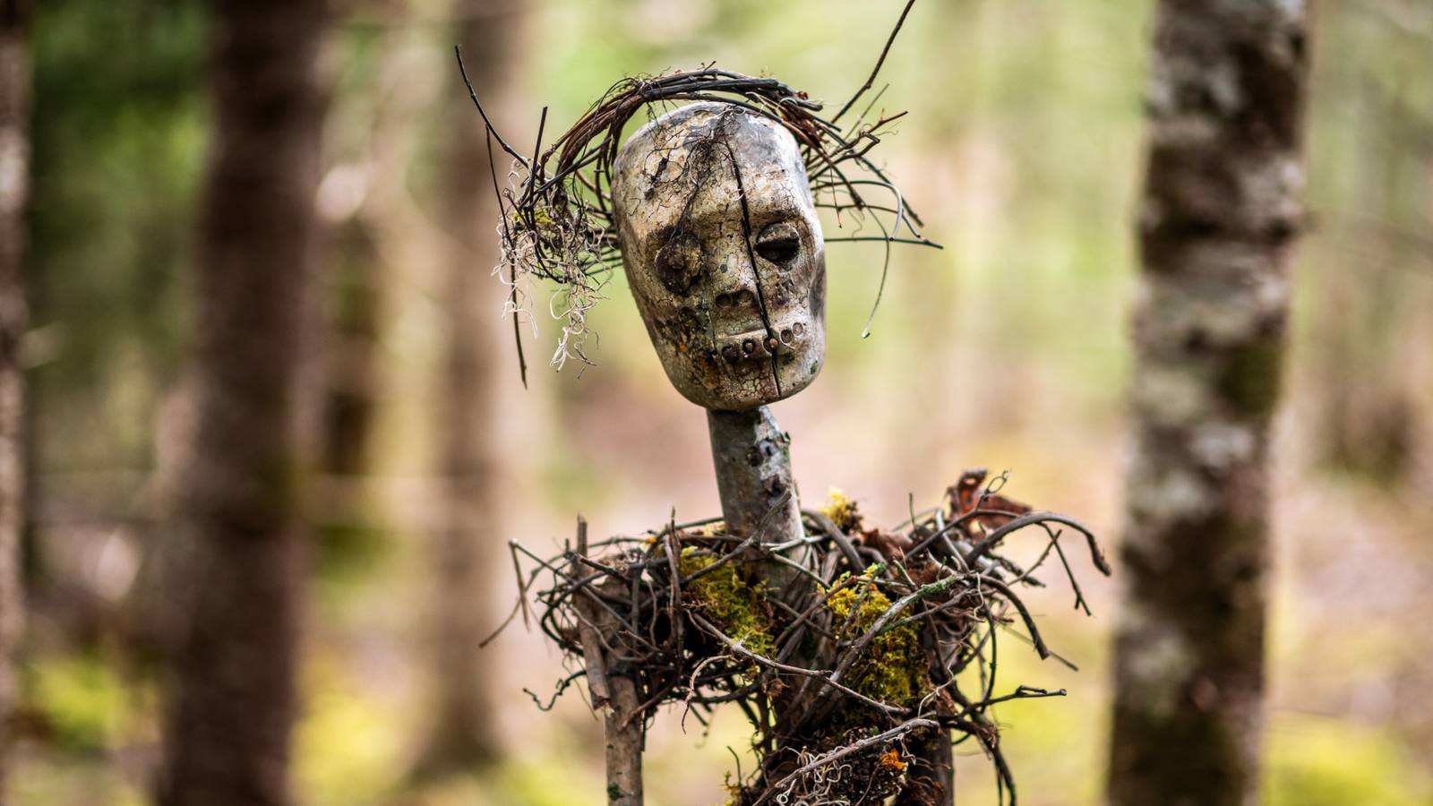 This 3-Part Horror Sleeper Hit Is the Ultimate Weekend Binge Before It Returns Next Month