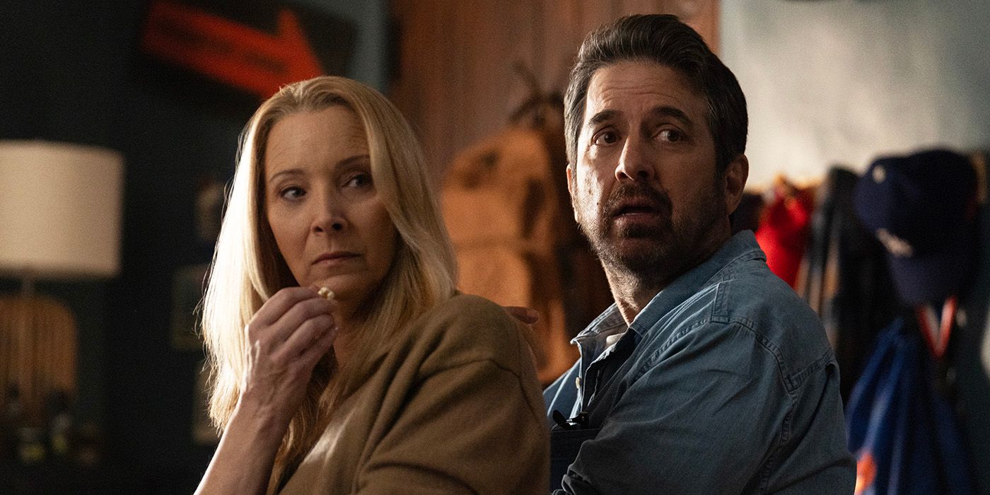 Lisa Kudrow and Ray Romano seated together in No Good Deed