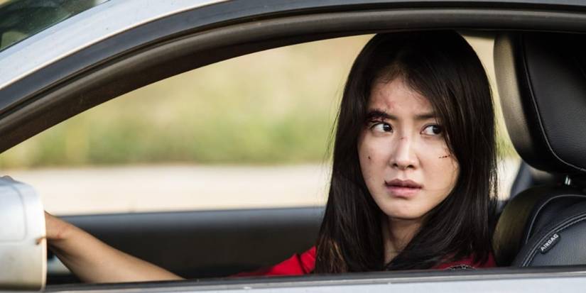 A scene from No Mercy starring Lee Si-young