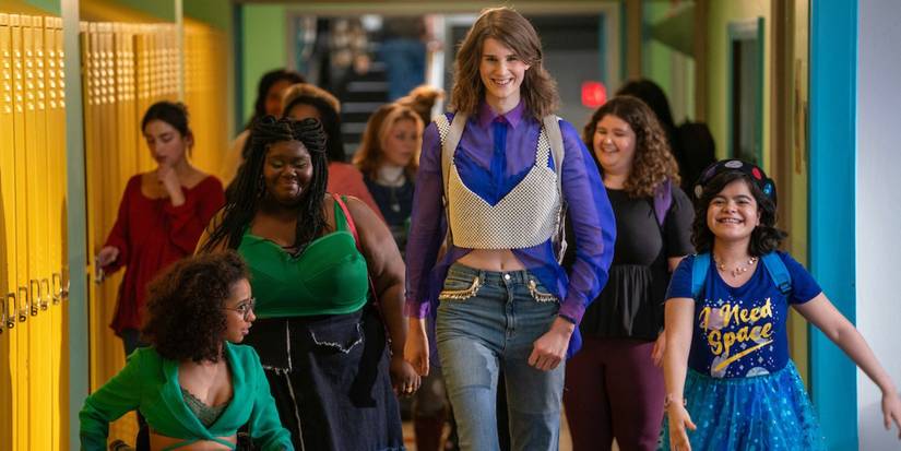 Empire Waist' Review - A Fashionable Tale of Friendship and Confidence