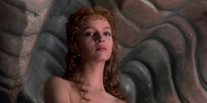 Uma Thurman as Venus, the Roma Goddess of Beauty in The Adventures of Baron Munchausen