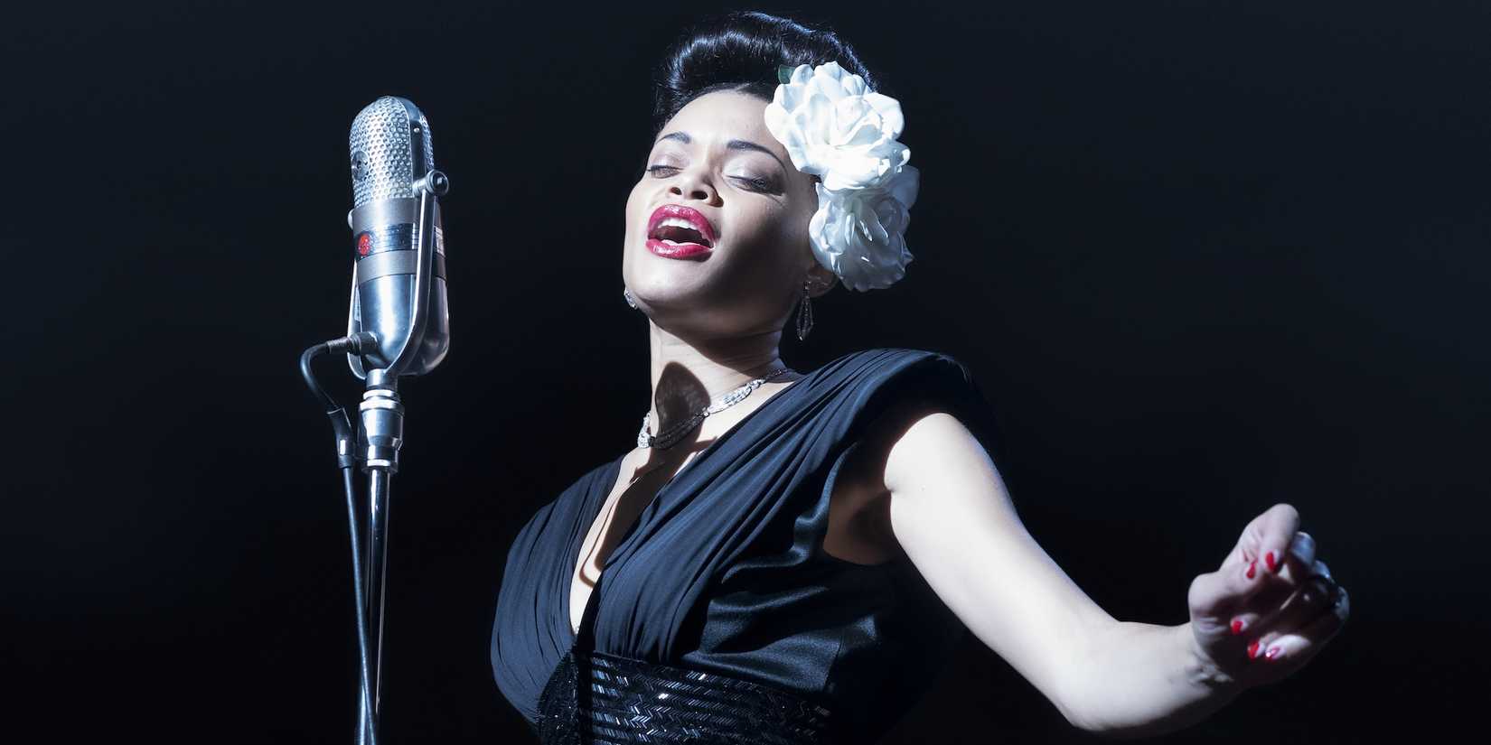 Andra Day singing on stage in The United States vs. Billie Holiday.