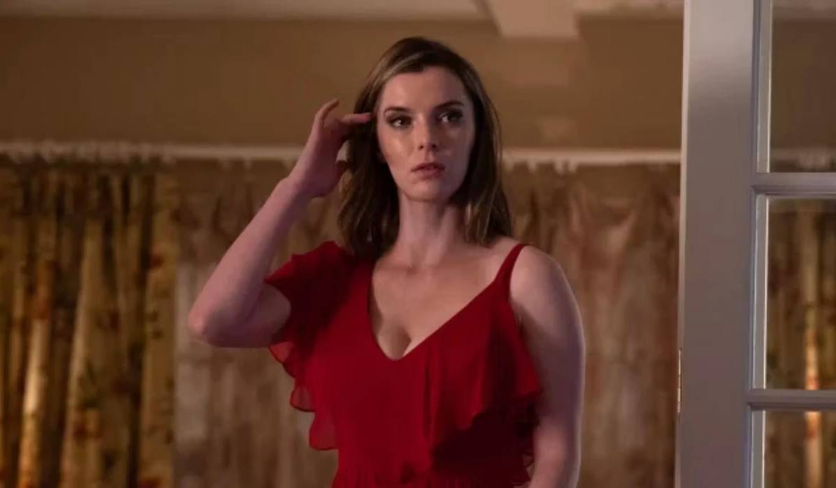 red dress sex scene Ruth Gemmell 'cried' over Bridgerton sex scene