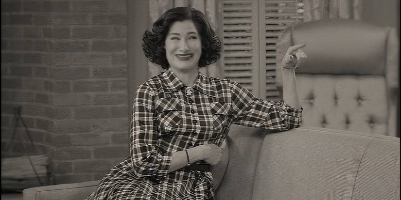 Kathryn Hahn as next-door neighbor Agnes in 'WandaVision'