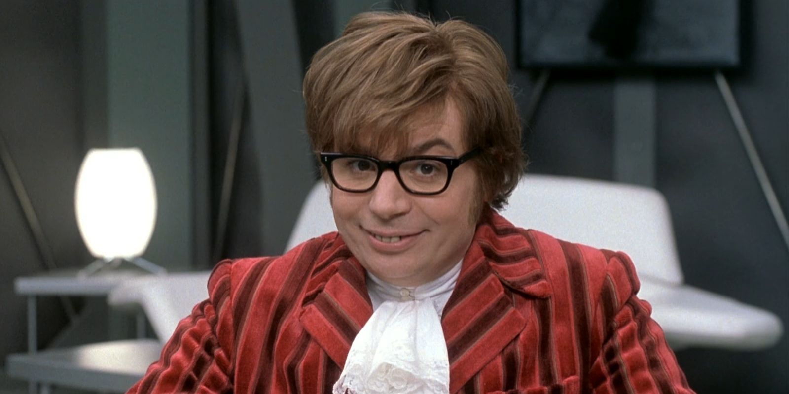 Austin Powers, played by Mike Myers, smiles in 'Austin Powers in Goldmember'.