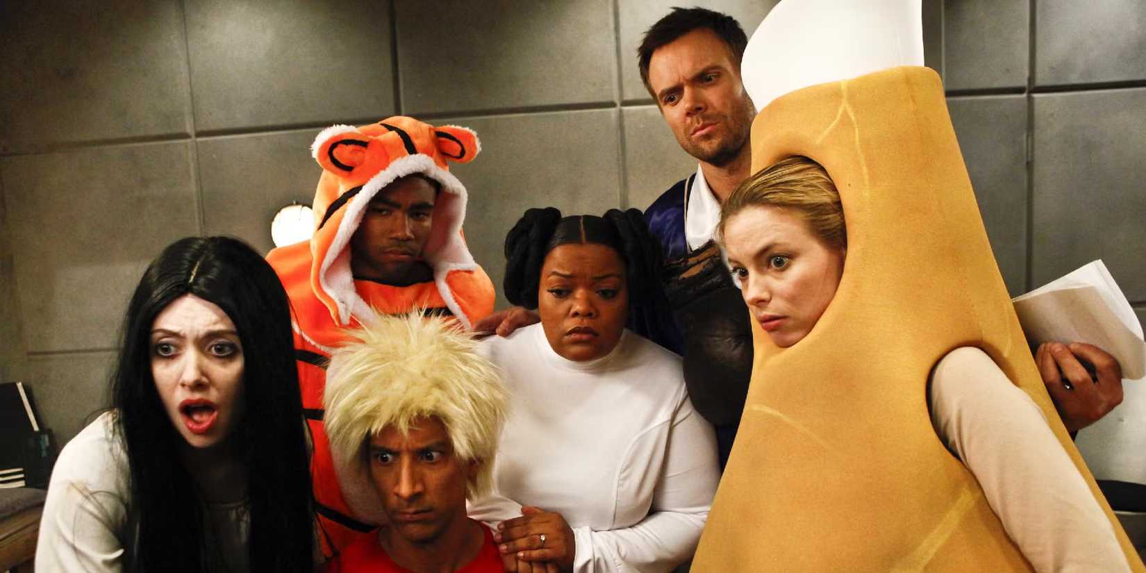The main cast of 'Community' in Halloween costumes.