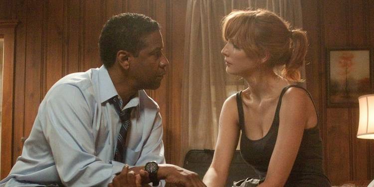 Denzel Washington's $160 Million Hit With a 'Yellowstone' Star Lands Free New  Streaming Home