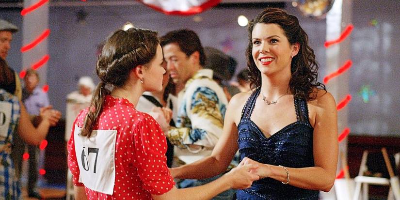  Lorelai and Rory at the dance marathon in Gilmore Girls.