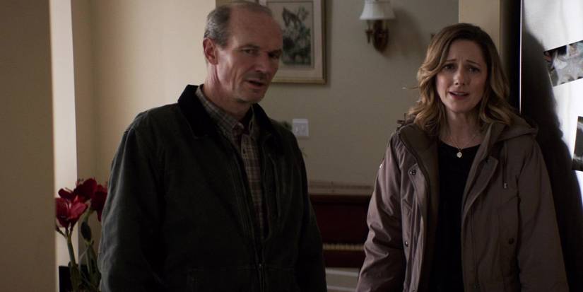 Ray Nelson, played by Toby Huss and Karen Nelson, played by Judy Greer, in 'Halloween' (2018)