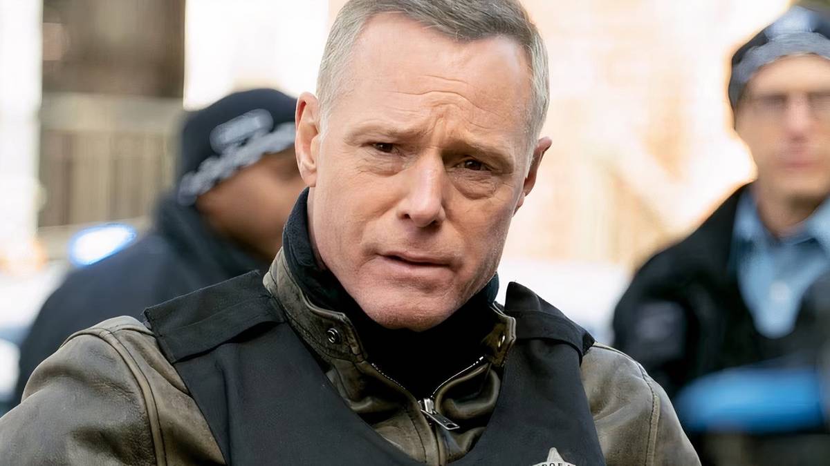 Voight Is the Villain of One Chicago, and Nothing Proves That More Than ...