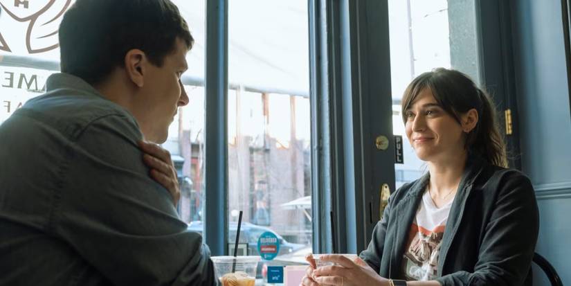 Jesse Eisenberg and Lizzy Caplan in 'Fleishman is in Trouble.'