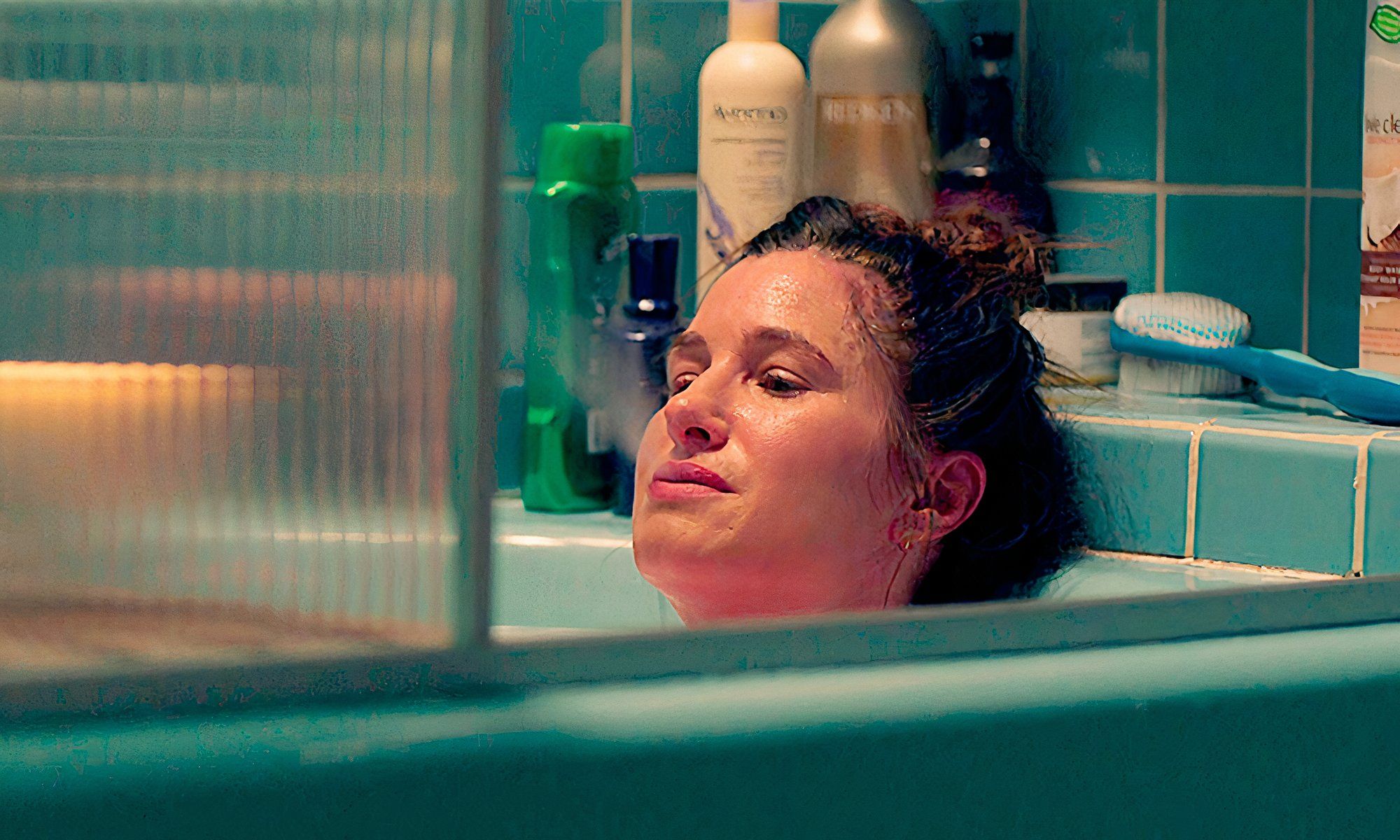 Before ‘Agatha All Along,’ Kathryn Hahn Played a Hot Mom in This HBO Series