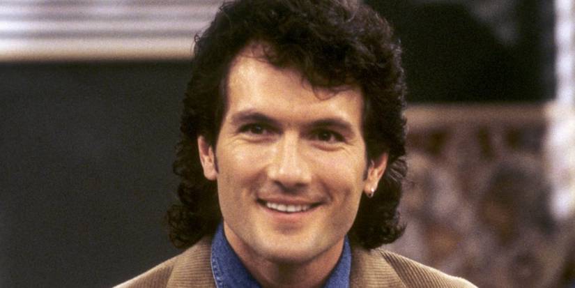 Mr. Turner smiling in Boy Meets World