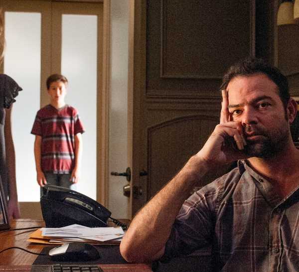 Alan Rorie Karen Gillan's Haunting 75% Rotten Tomatoes Horror Climbs Paramount+ Charts