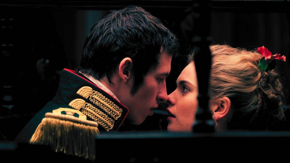  Anatole Kuragin (Callum Turner) almost kisses Natasha Rostova (Lily James) in 'War & Peace.'