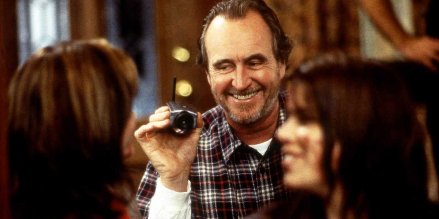 Scream Director The Making of ‘Scream’ Was Such a Nightmare, Wes Craven Almost Didn’t ...