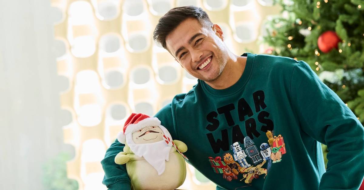 star-wars-holiday-pullover- star-wars-holiday-pullover-