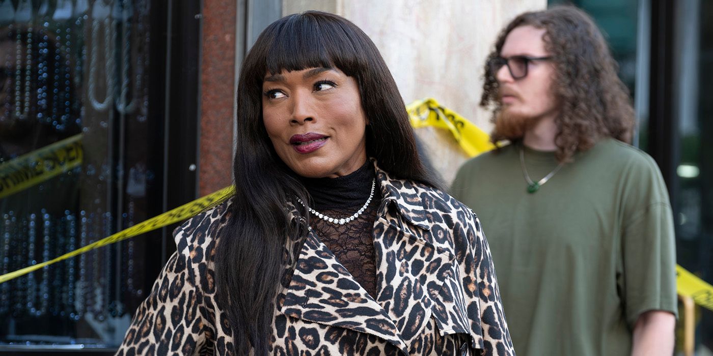 Athena Goes Undercover & Bobby Gets a Big Hug in New '9-1-1