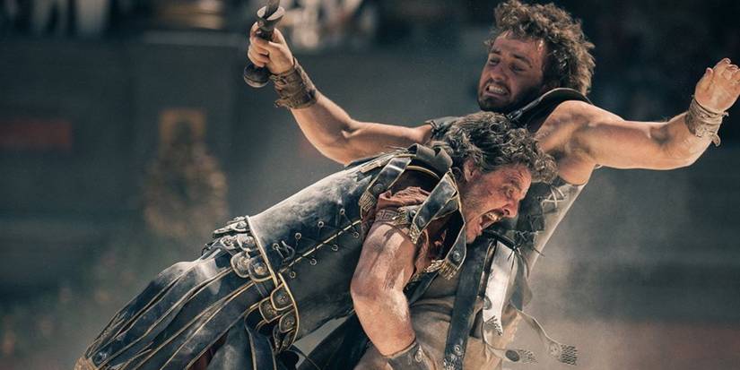 Paul Mescal as Lucius Verus Aurelius tackling Pedro Pascal as General Acacius in Gladiator II