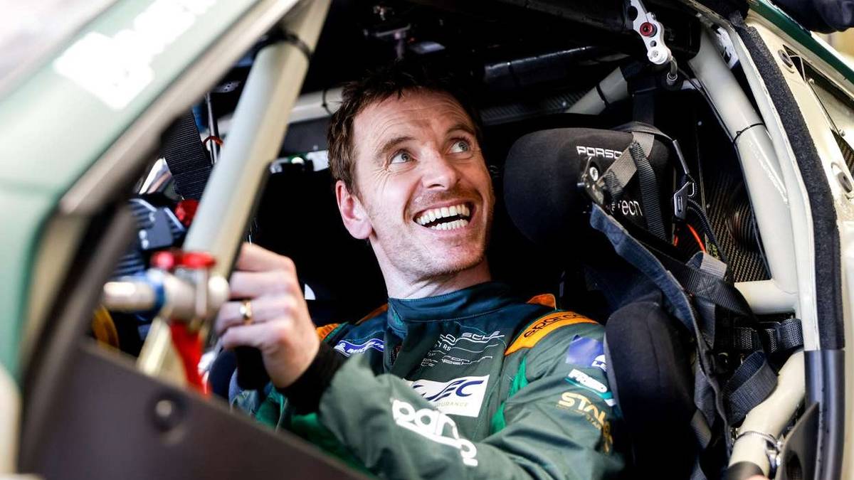 Bender Racing When he's not on the big screen or on Top Gear, Fassbender is hitting ...