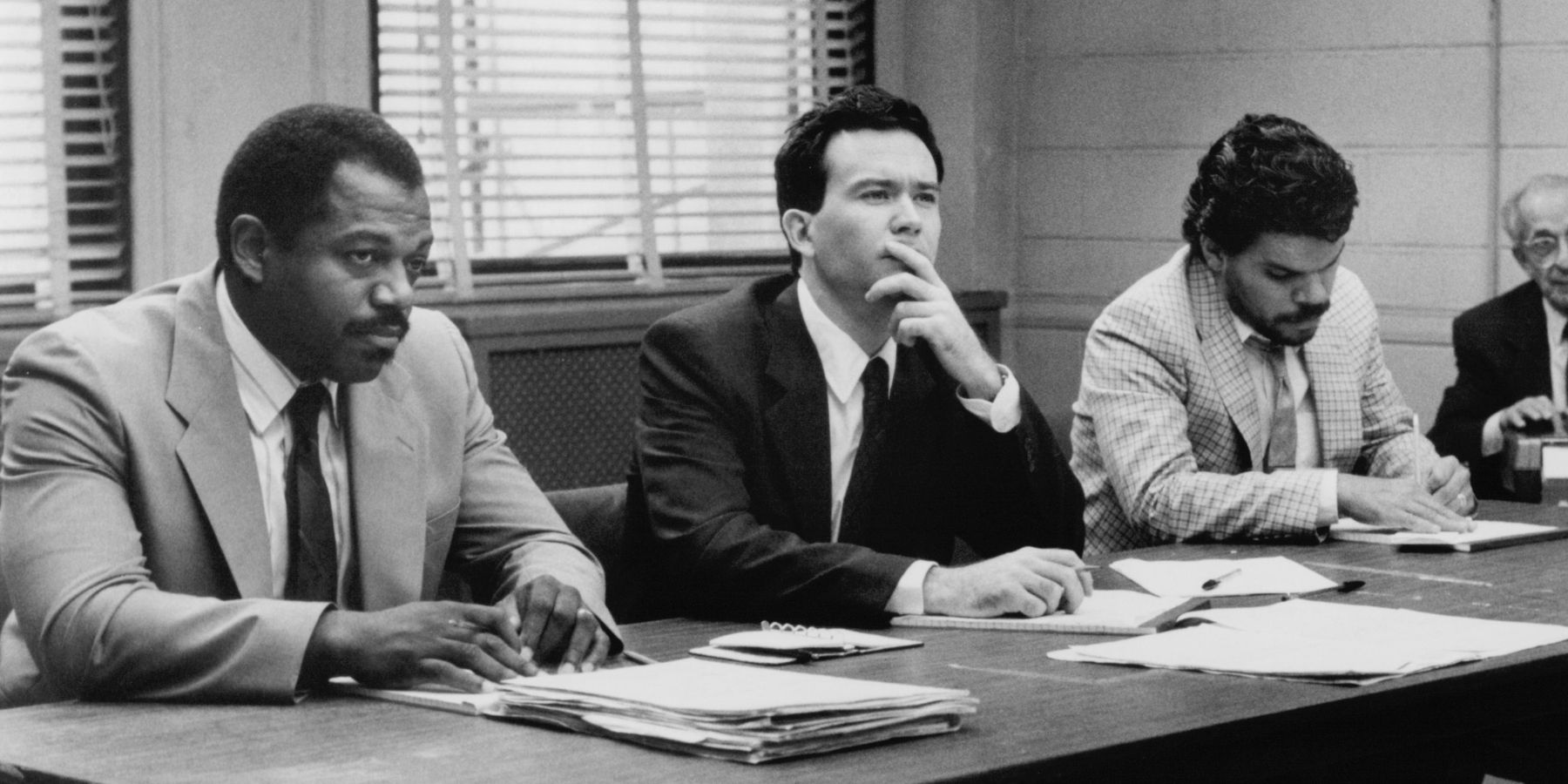 One of the Grittiest Goddamned Crime Epics of the '90s Just Hit Streaming