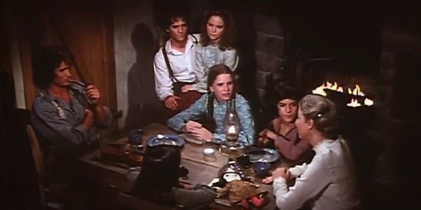 The cast of 'Little House on the Prairie' unite for a Thanksgiving dinner in "The Little House Years" holiday special.