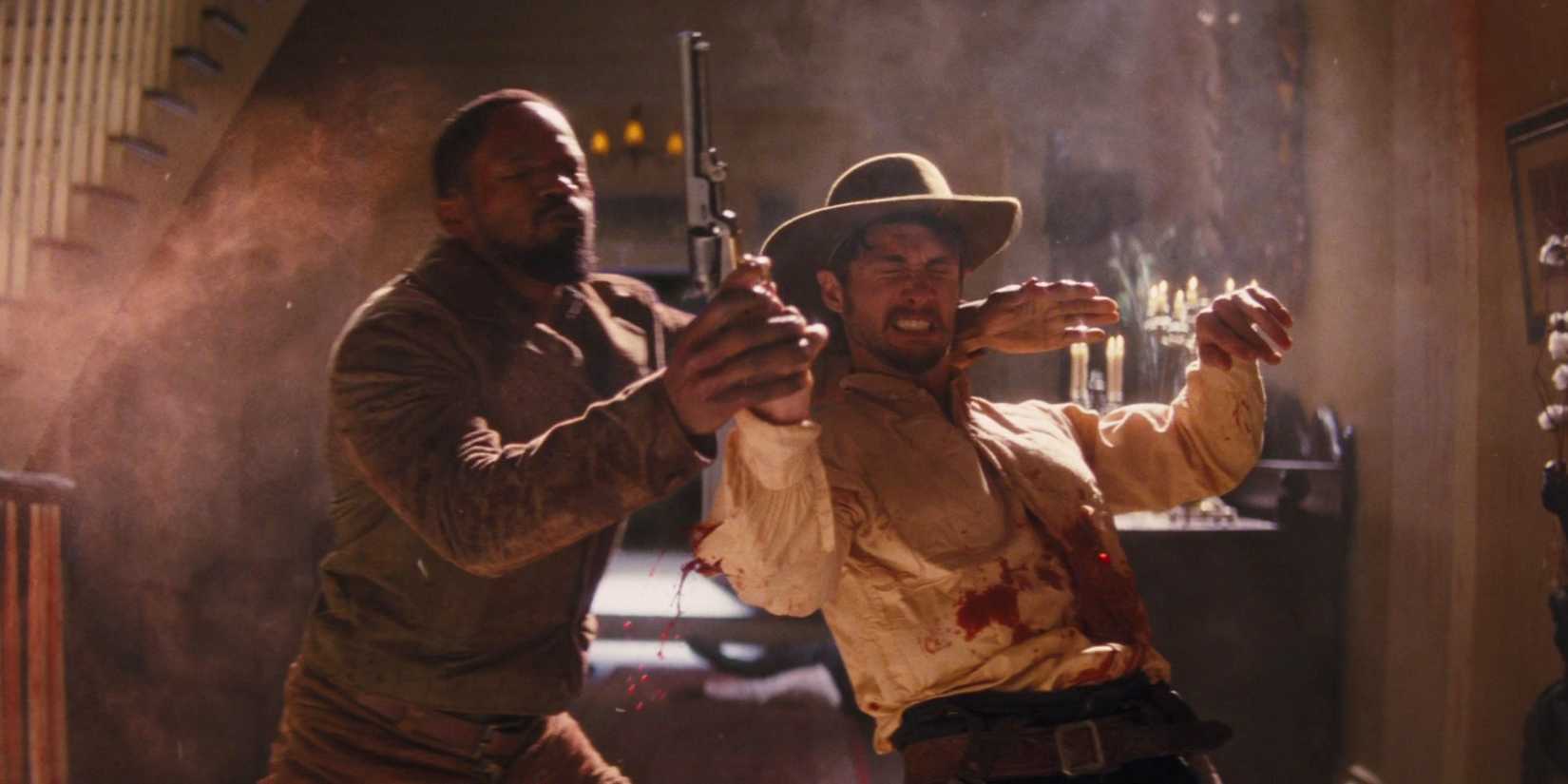 Django Unchained - Django in a barfight