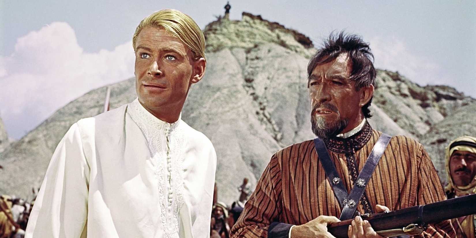 Te Lawrence e outro homem no Lawrence da Arábia 