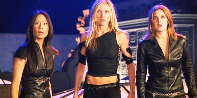 Lucy Liu, Cameron Diaz, and Drew Barrymore looking confused in Charlie's Angels Full Throttle
