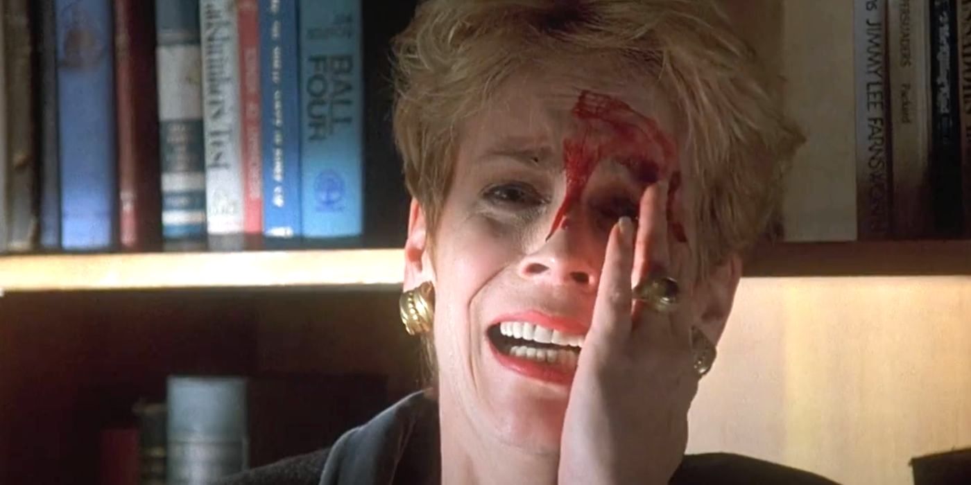 jamie lee curtis cigarette Jamie Lee Curtis' New Crime Thriller Follows This Trend for the Actress