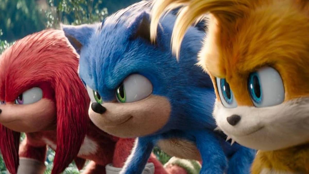 Knuckles, Tails, and Sonic getting ready to race in 'Sonic the Hedgehog 3'