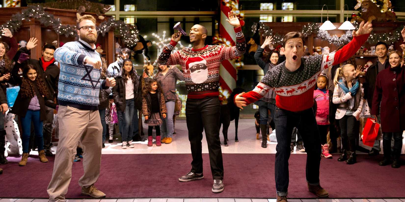 Seth Rogen, Anthony Mackie, dan Joseph Gordon-Levitt sebagai Isaac, Chris, dan Ethan dalam 'The Night Before'