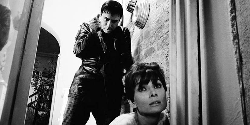 Alan Arkin as Roat and Audrey Hepburn as Susy Hendrix in Wait Until Dark