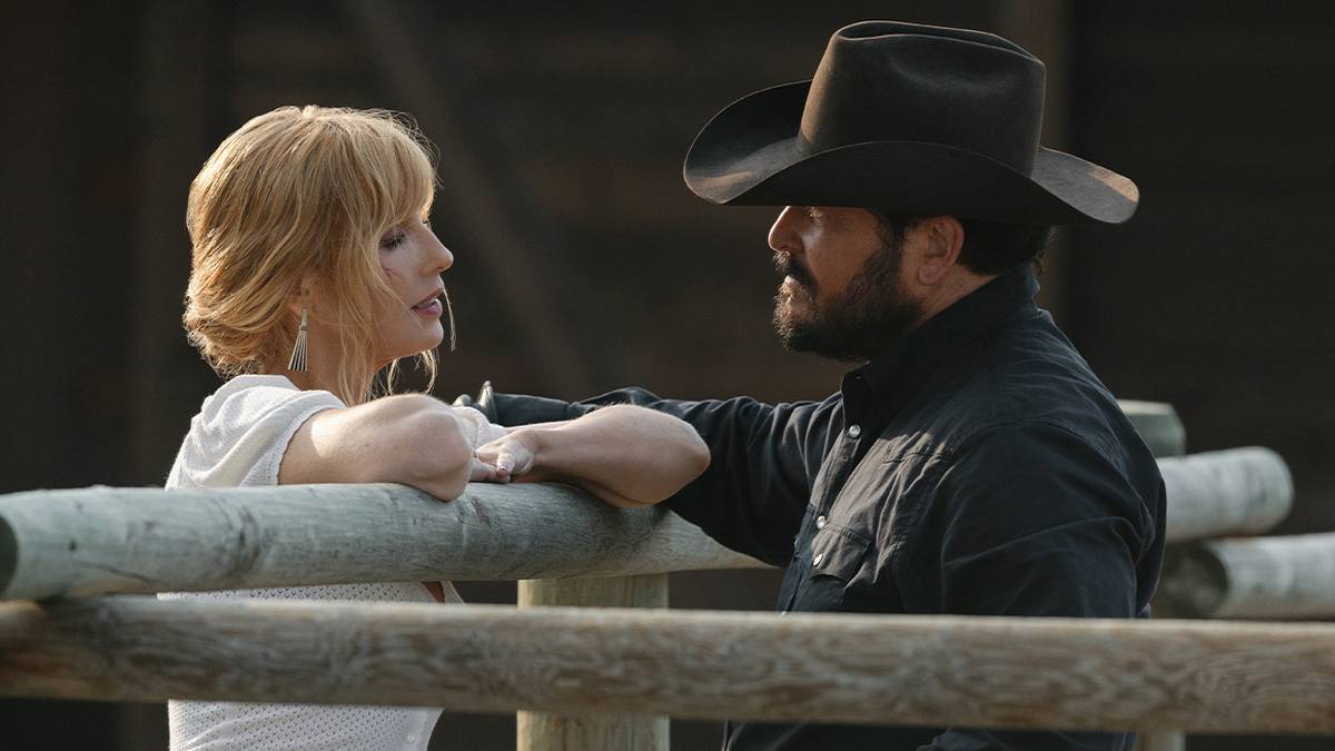 Yellowstone' Director Says Rip & Beth Spin-Off Is Possible Because a Happy  Ending Is "Unlikely"