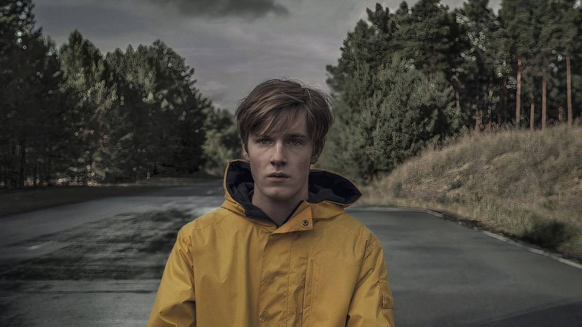 Interstellar Musical 10 Great TV Shows To Watch if You Love 'Interstellar'