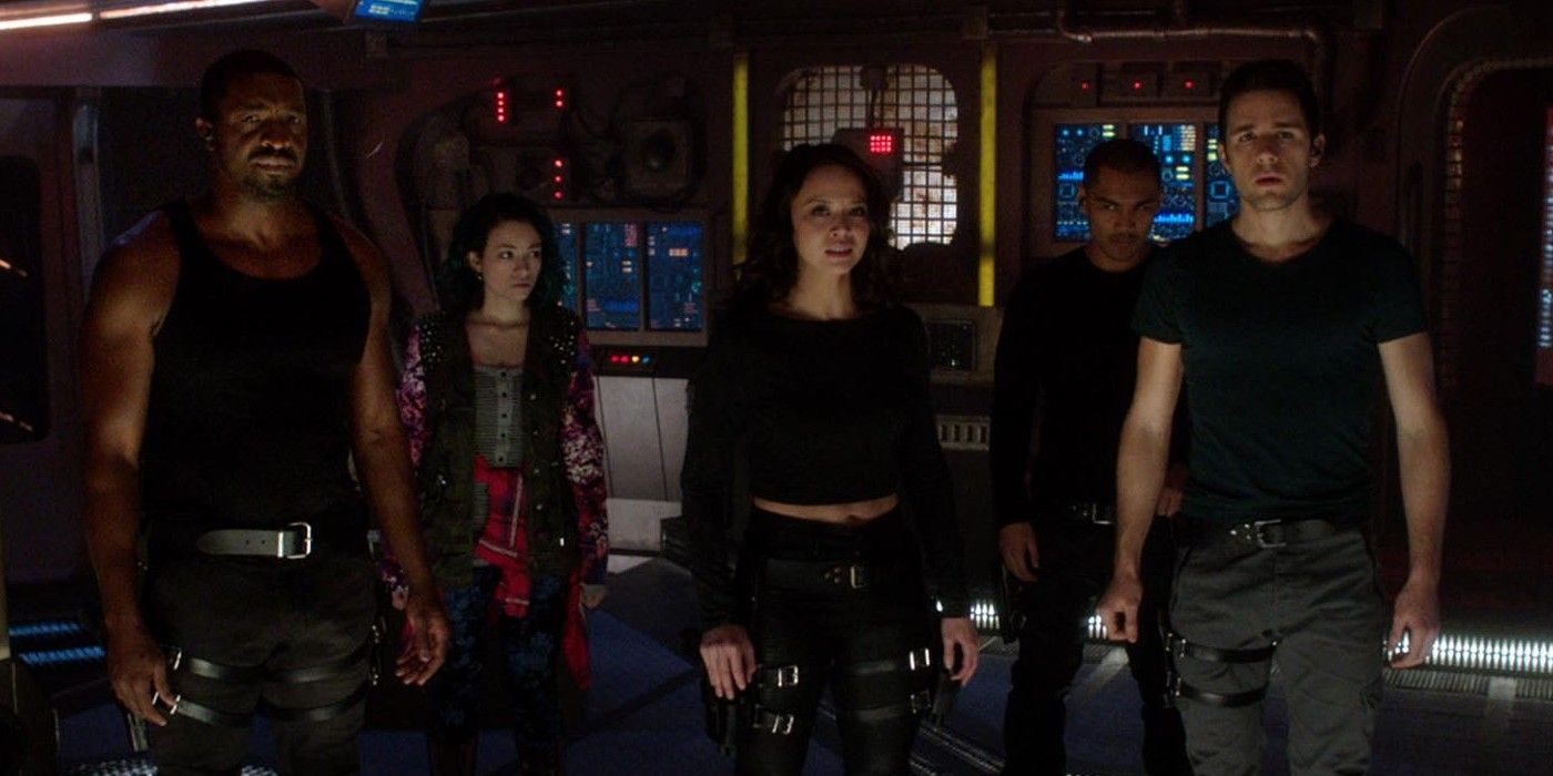 11-years-ago-this-rookie-star-was-a-total-badass-in-a-sci-fi-hidden-gem