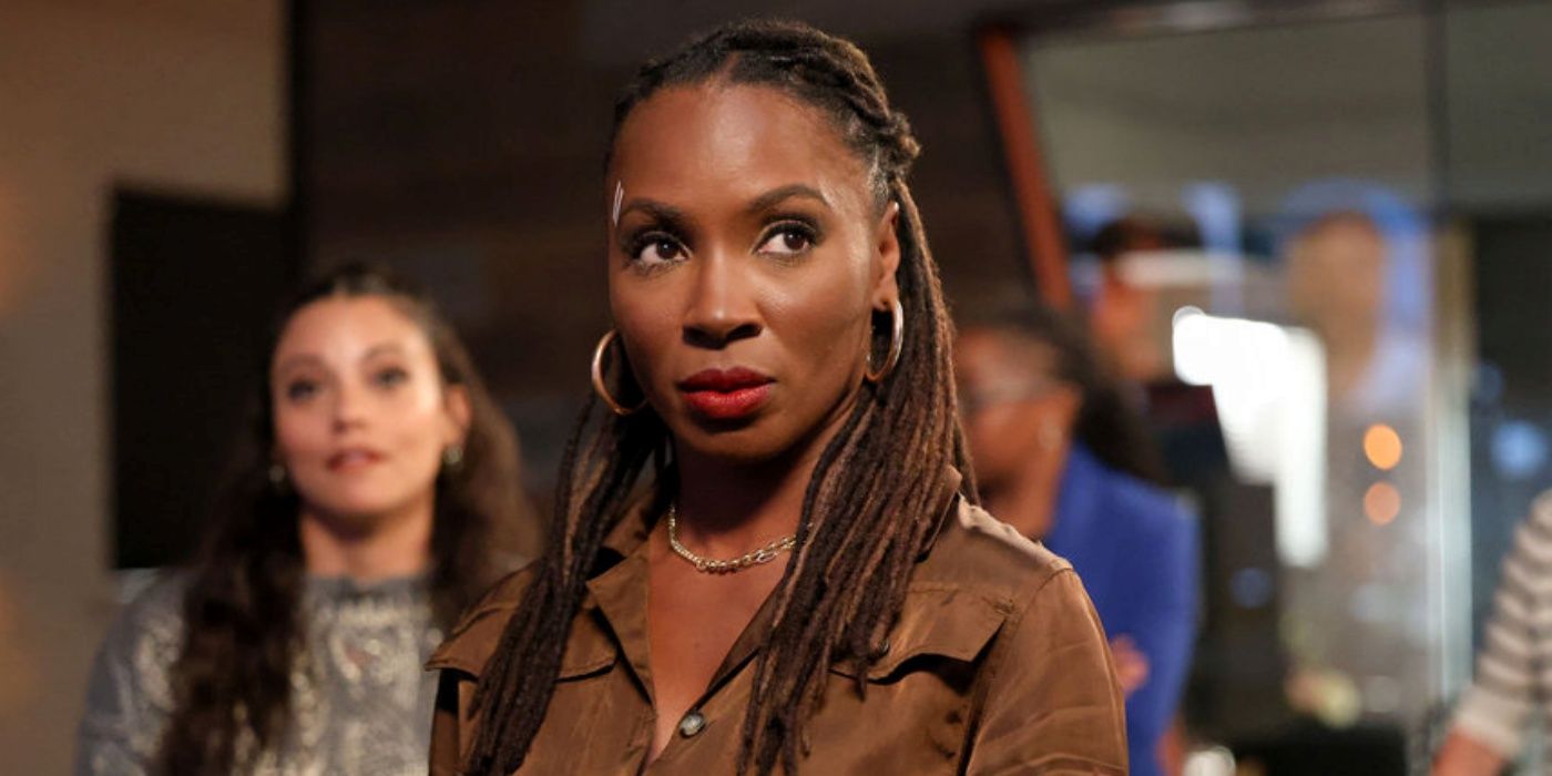 Shanola Hampton as Gabi Mosely standing in the M&A office in Season 2 of Found 