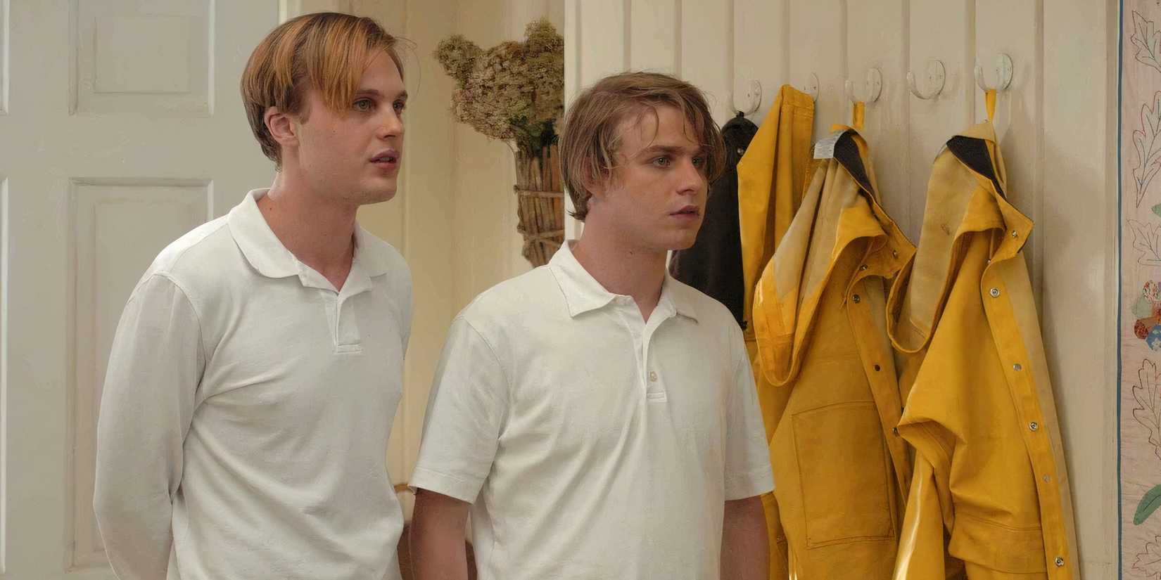 Michael Pitt and Brady Corbet in 'Funny Games' 2007