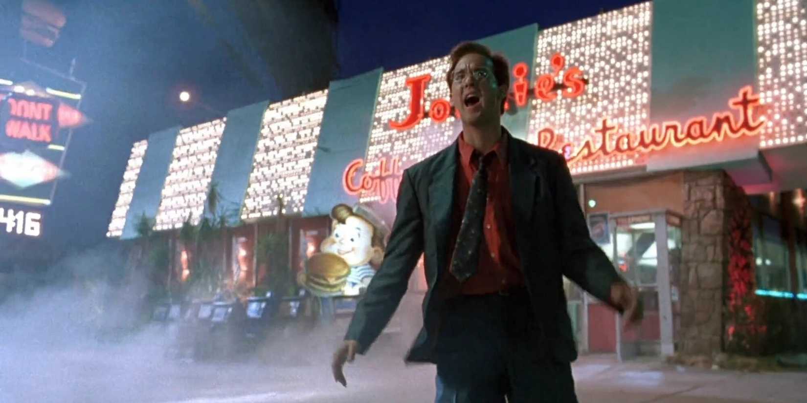 Anthony Edwards in a panic in 'Miracle Mile'