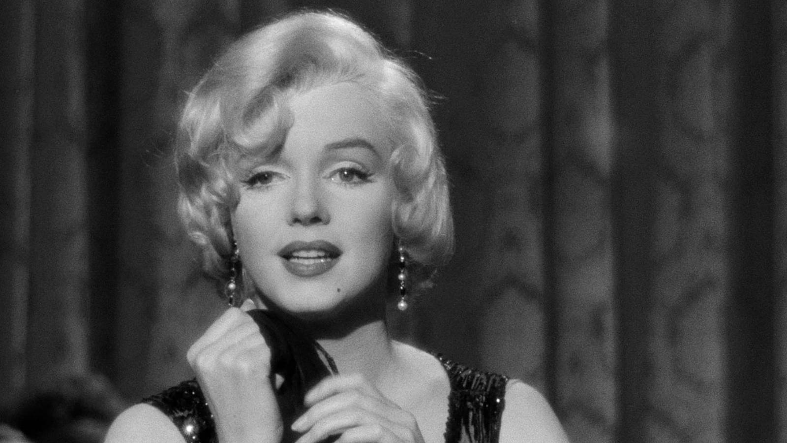 Showtime Removes the “Sickening” Crime-Thriller Marilyn Monroe Almost Starred In Showtime Removes the “Sickening” Crime-Thriller Marilyn Monroe Almost Starred In