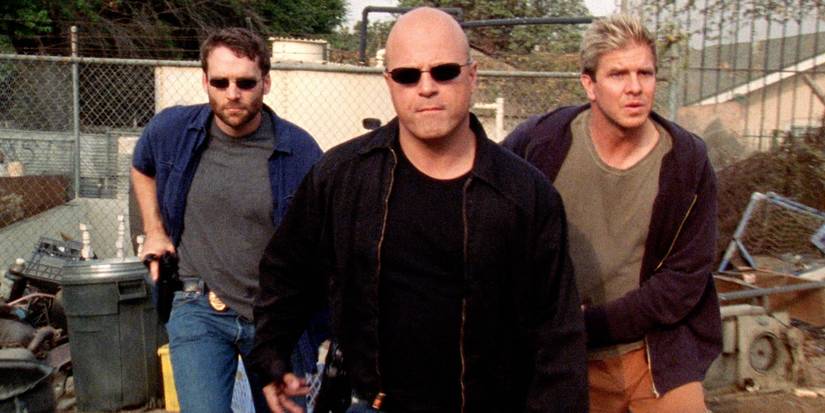 David Rees Snell as Ronnie, Michael Chiklis as Vic and Kenny Johnson as Lem in The Shield