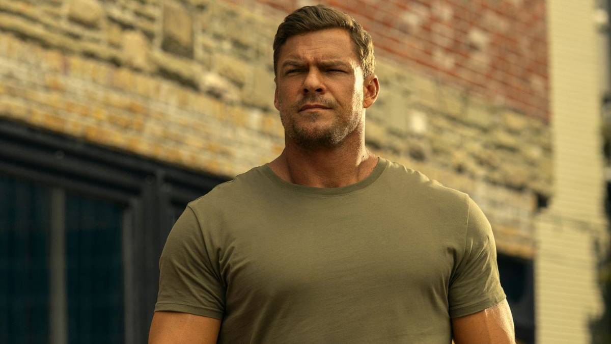 ‘Reacher’ Star Alan Ritchson’s New Action Movie Just Lost a Major ...