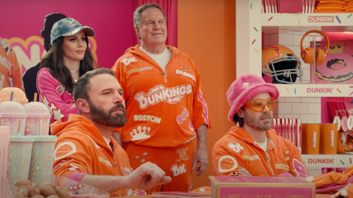 Ben Affleck Recruits 'Succession's Jeremy Strong, Jay and Silent Bob ...