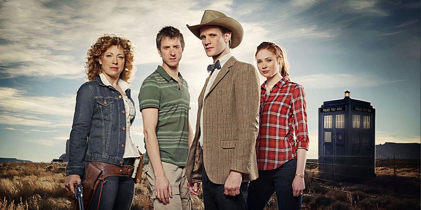 Alex Kingston, Arthur Darvil, Matt Smith, and Karen Gillan in Doctor Who Season 6 standing in front of the TARDIS