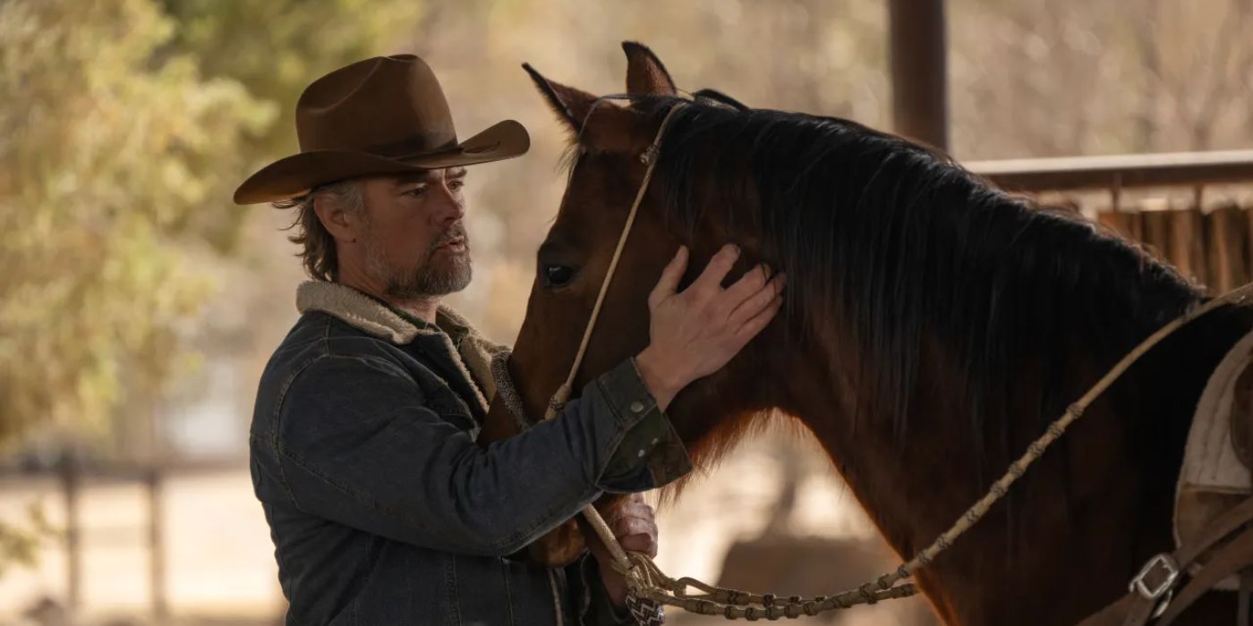 Josh Duhamel wears a cowboy hat and calms a horse in 'Ransom Canyon'