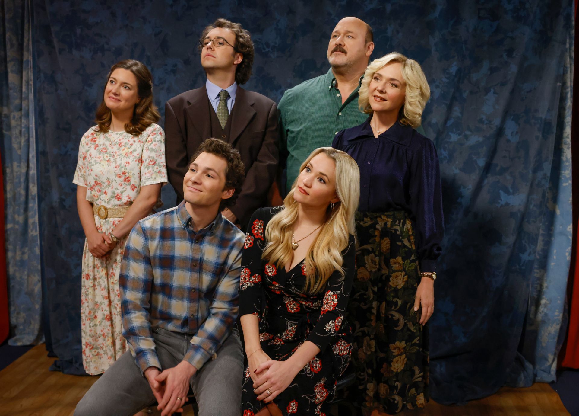 It's Time for Family Photos in New 'Georgie & Mandy's First Marriage'  Images [Exclusive]