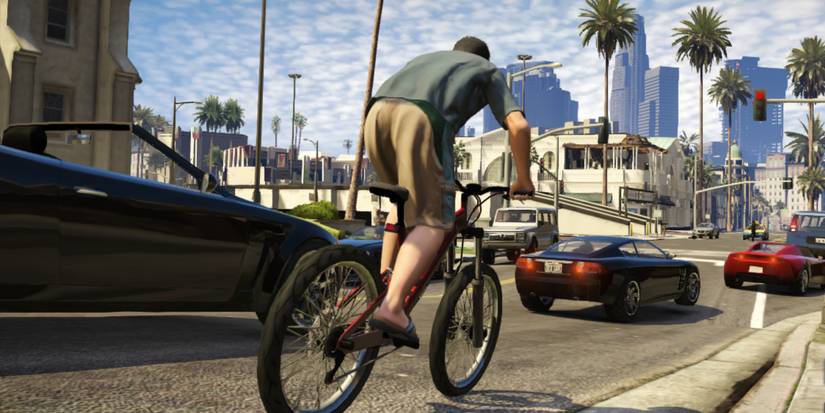 A man on a bike in a highway in Grand Theft Auto V